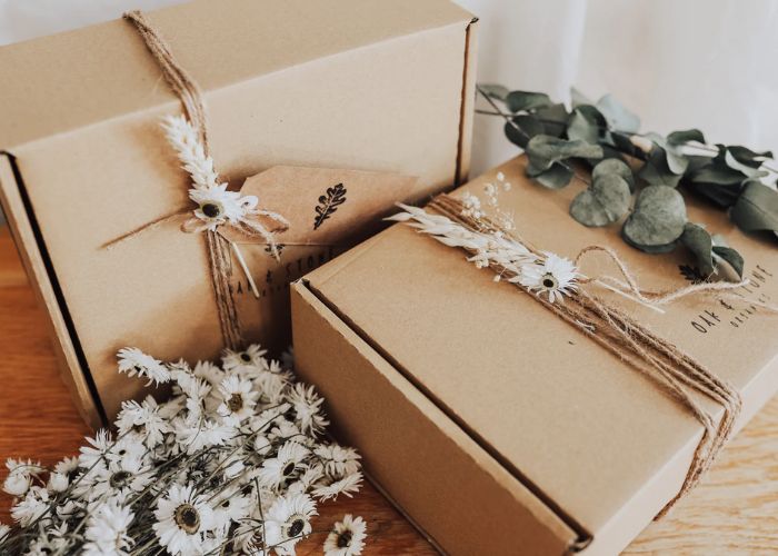 Gift Wrapping Ways To Make Your Gift For Women More Special