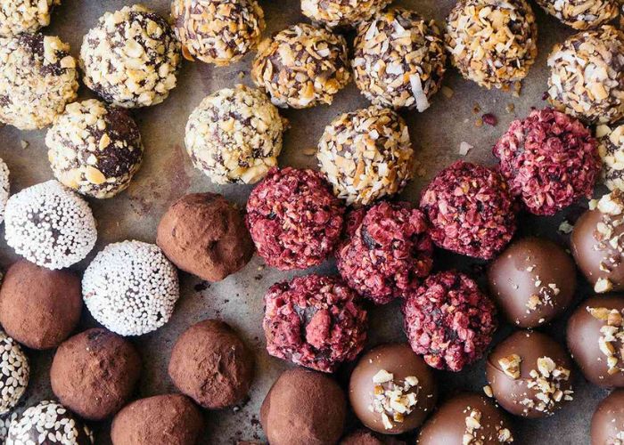 Homemade Chocolate Truffles As Best Ideas For Homemade Valentine’s Gift For Her