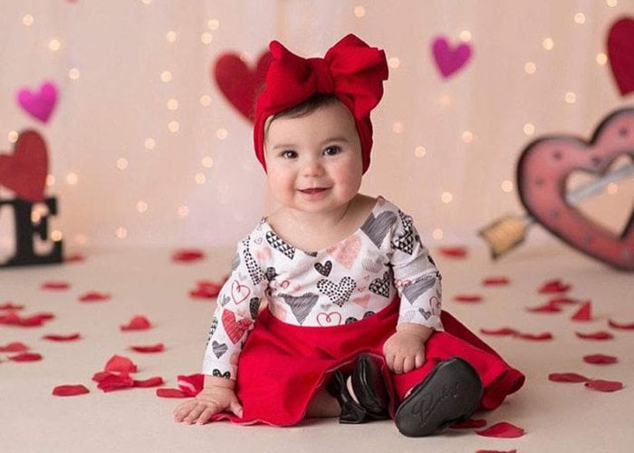 Ideas For Newborn’s Valentine Outfit