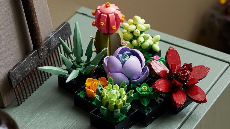 Lego Flower Bouquet