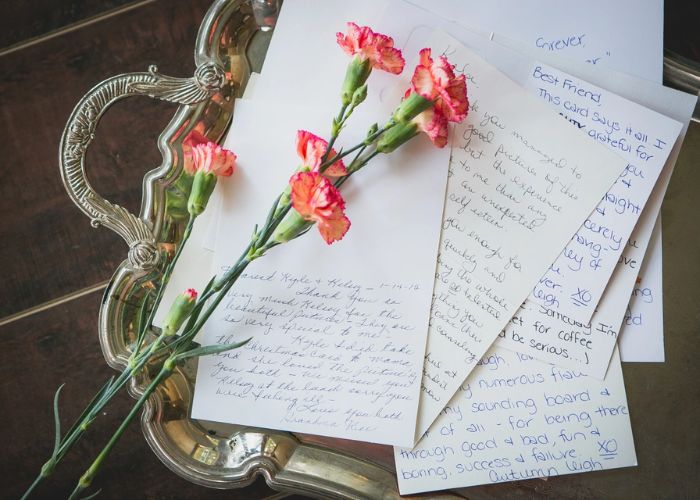 Handwritten Letter or Poem As Gifts For Busy Moms