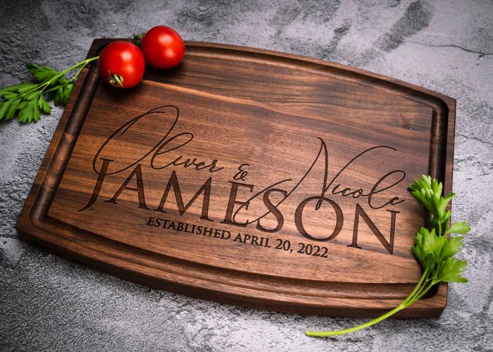 Customized Cutting Board As A Birthday Gift For Dad