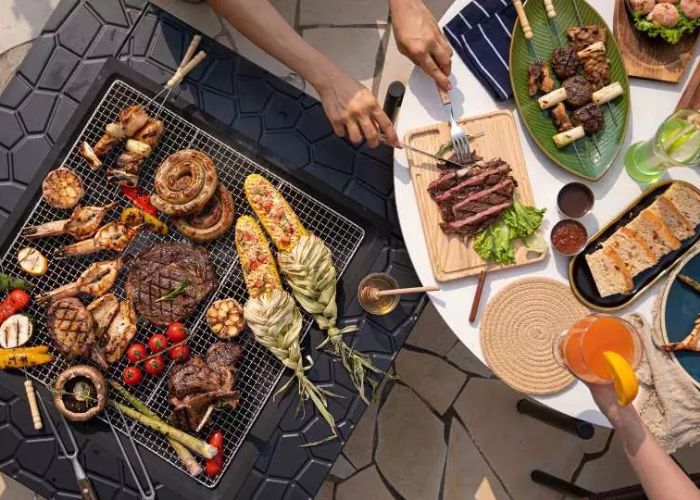 Barbecuing Set As Gifts For Husband