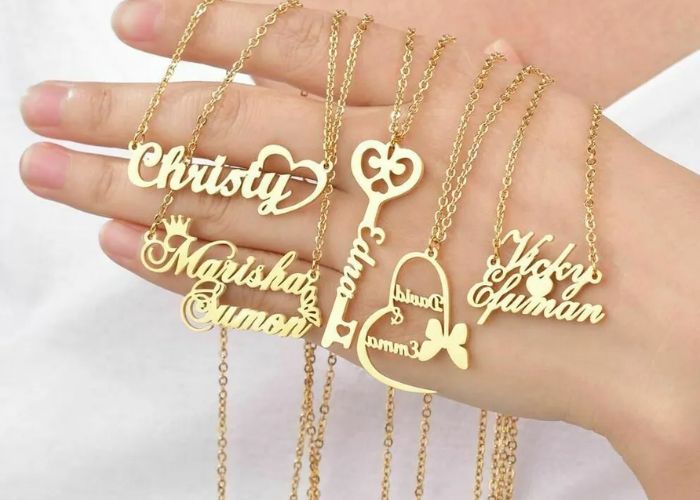 Personalized Jewelry As Best Gifts For 2nd Time Moms