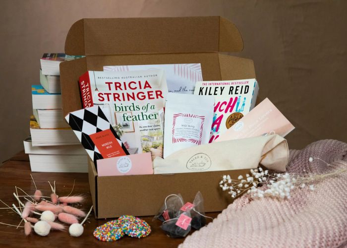 Book Lover's Basket As Gifts For Mother's Day