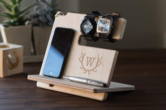 Personalized Docking Station - Best Father's Day Gifts For Husband