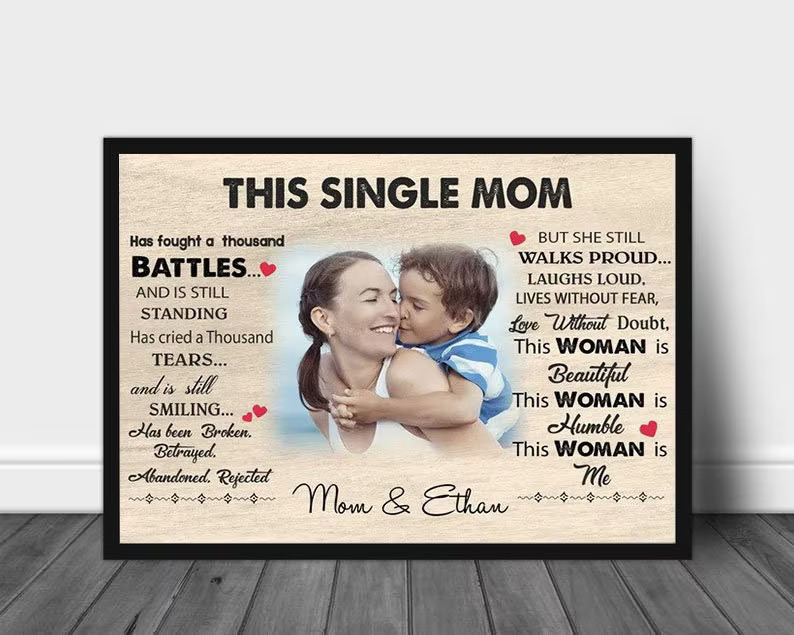 Personalized Single Mom Portrait - Special Gift For Single Mom On Mother's Day